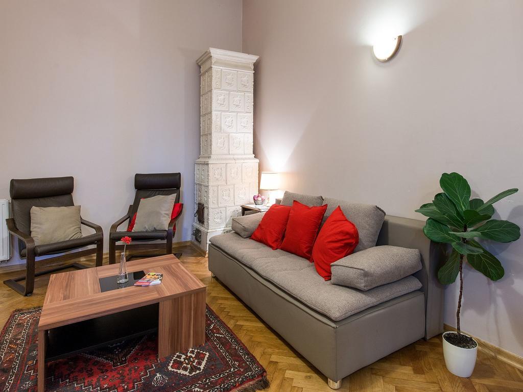 5 Bedroom Family Apartment クラクフ 部屋 写真