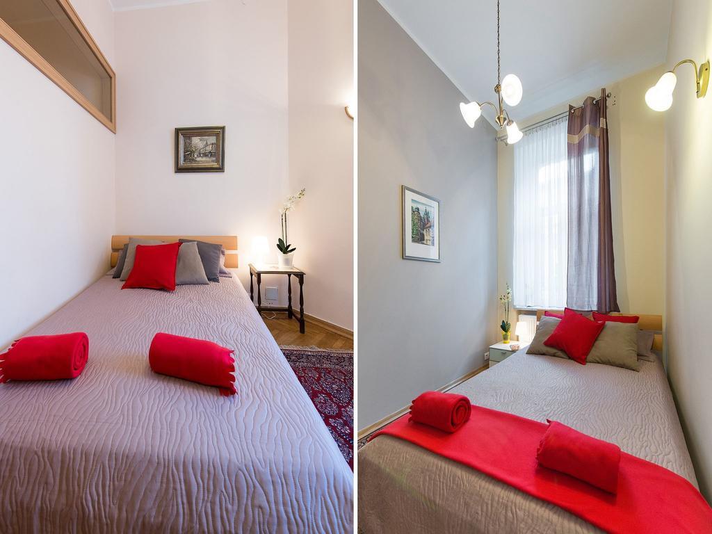 5 Bedroom Family Apartment クラクフ 部屋 写真