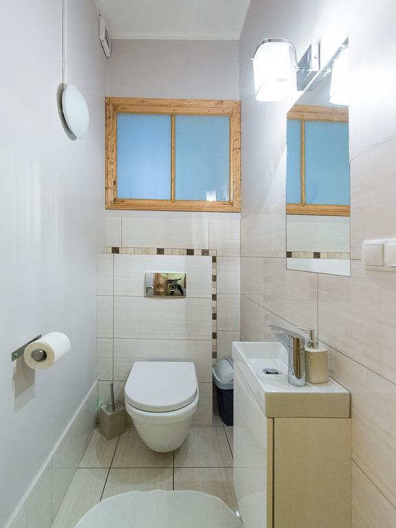 5 Bedroom Family Apartment クラクフ 部屋 写真